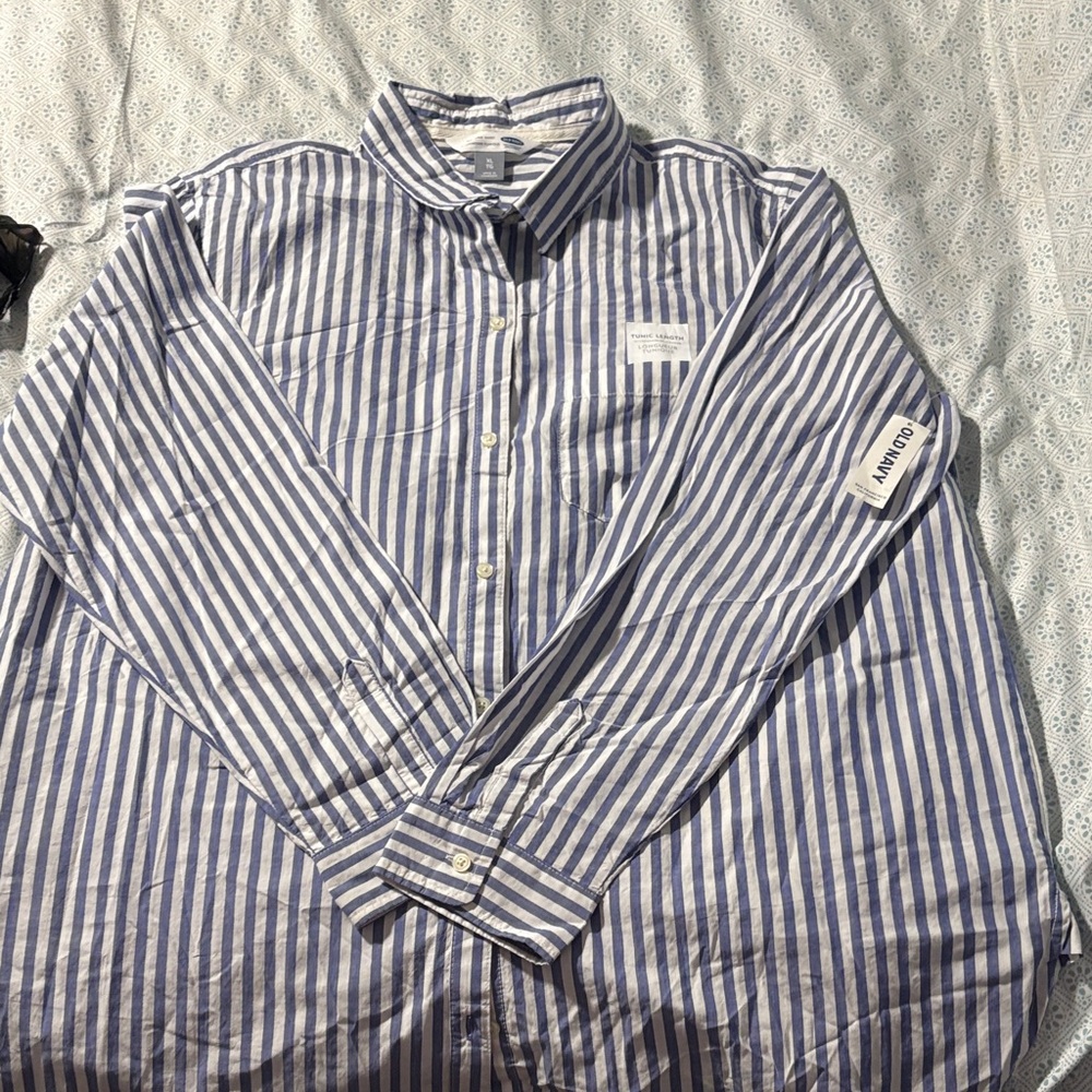 Old Navy Women's Blue Striped Button Down Shirt